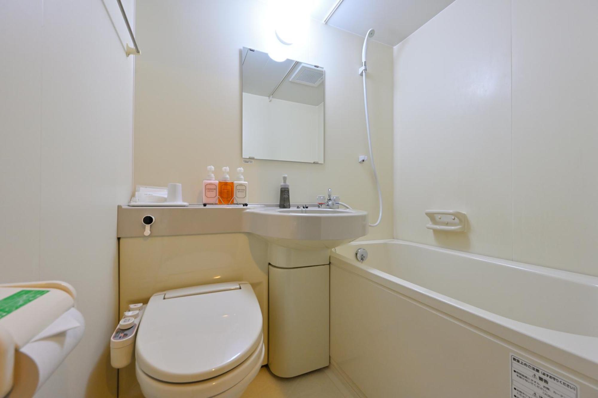 Wakayama Urban Hotel Экстерьер фото