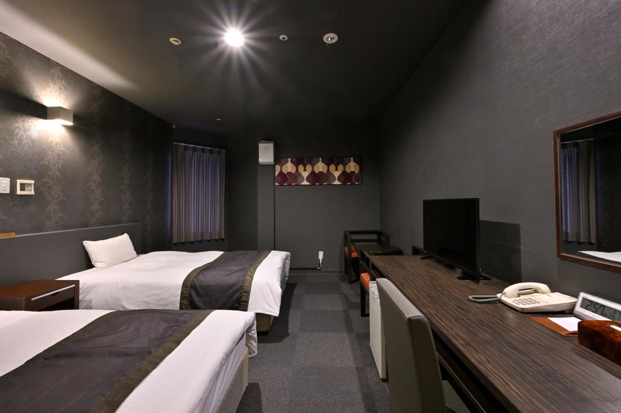 Wakayama Urban Hotel Экстерьер фото