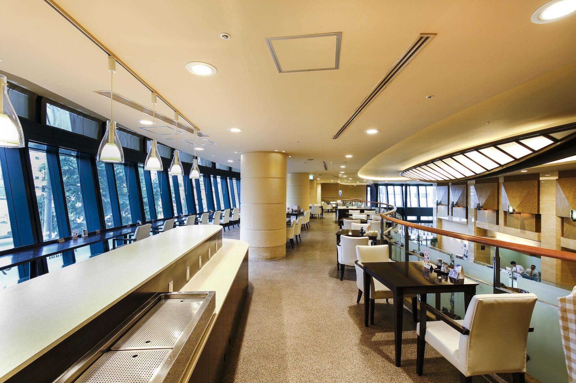 Wakayama Urban Hotel Экстерьер фото
